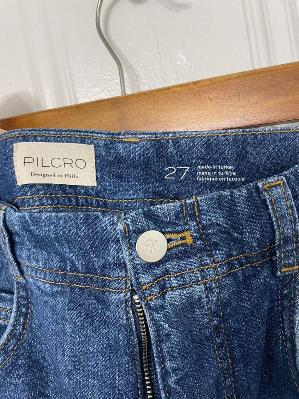 Pilcro Adi Mid-Rise Flare Jeans Dark Denim 27 - Picture 8 of 9